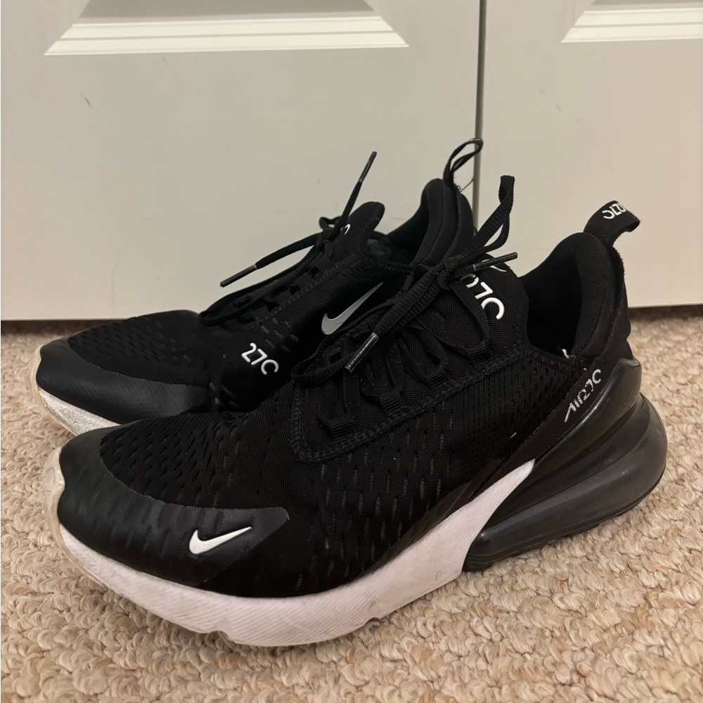 Nike Sneakers!